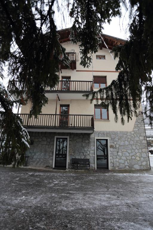 Beauregard Apartment Aosta Exteriér fotografie